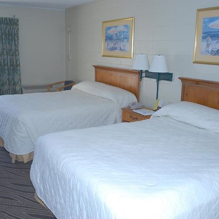 מירטל ביץ' Admiral Motor Inn מראה חיצוני תמונה